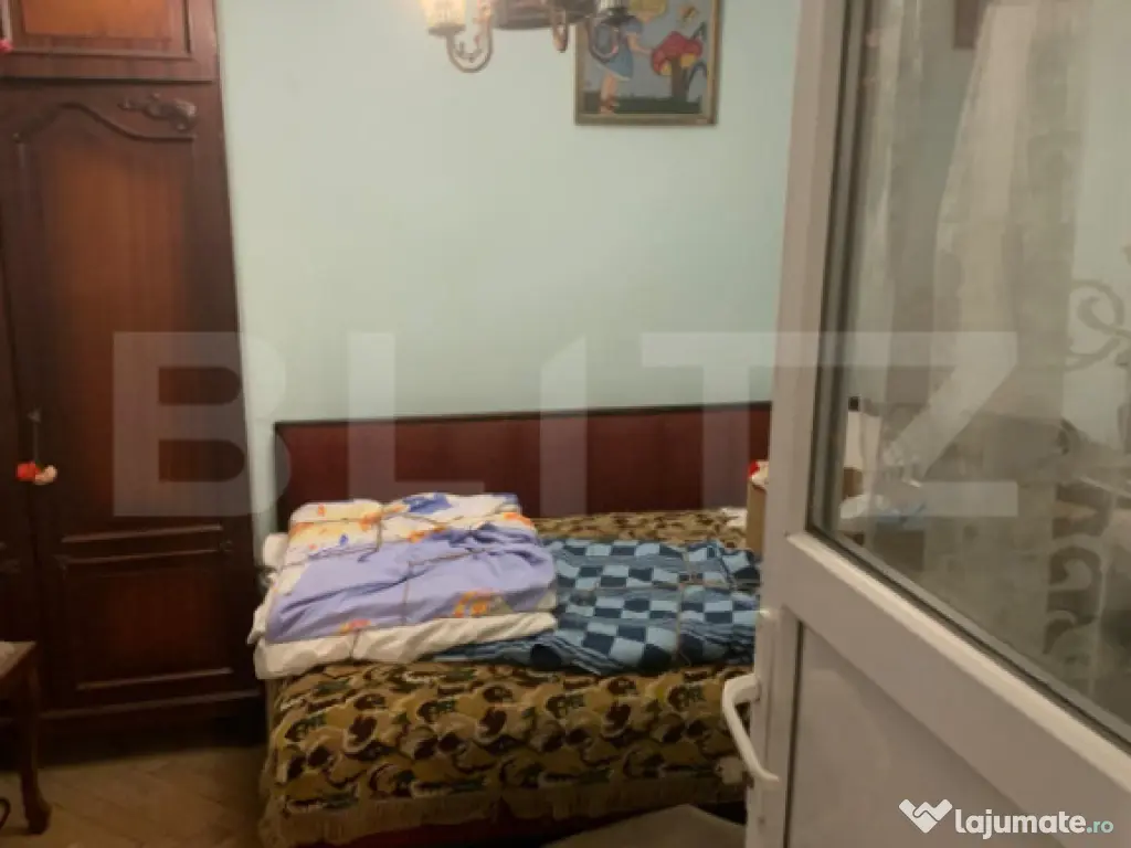 Casă de vânzare, 3 camere, zonă liniștită, București