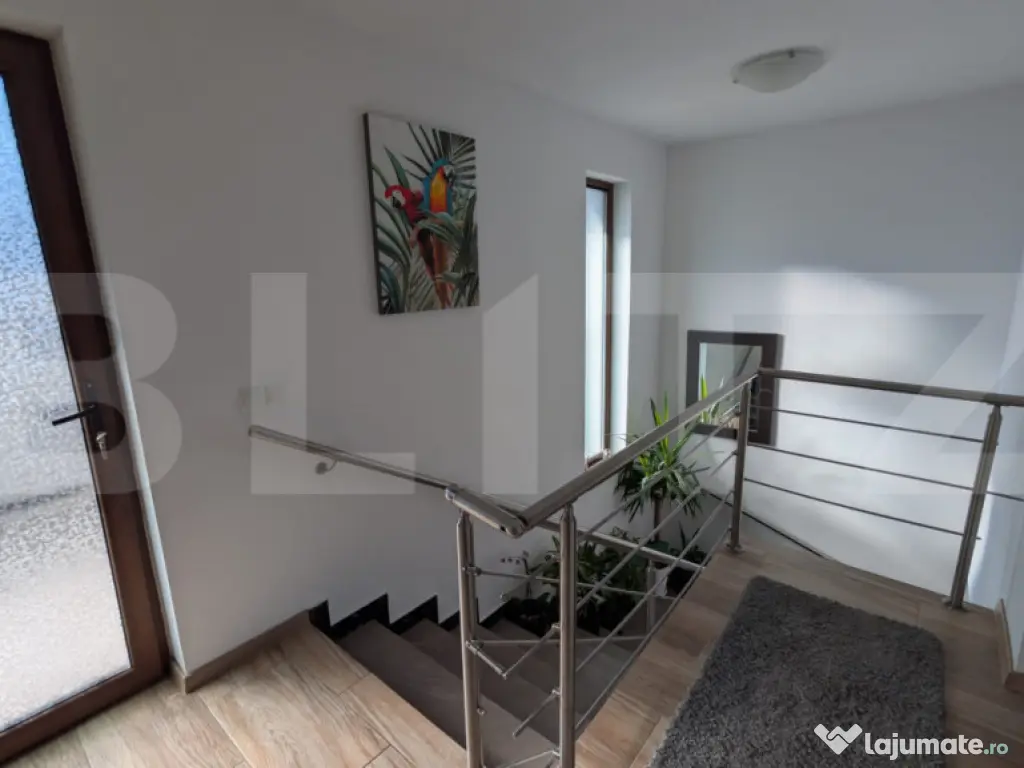 Matraca Casă tip duplex, 176 mp utili + teren 204 mp, front