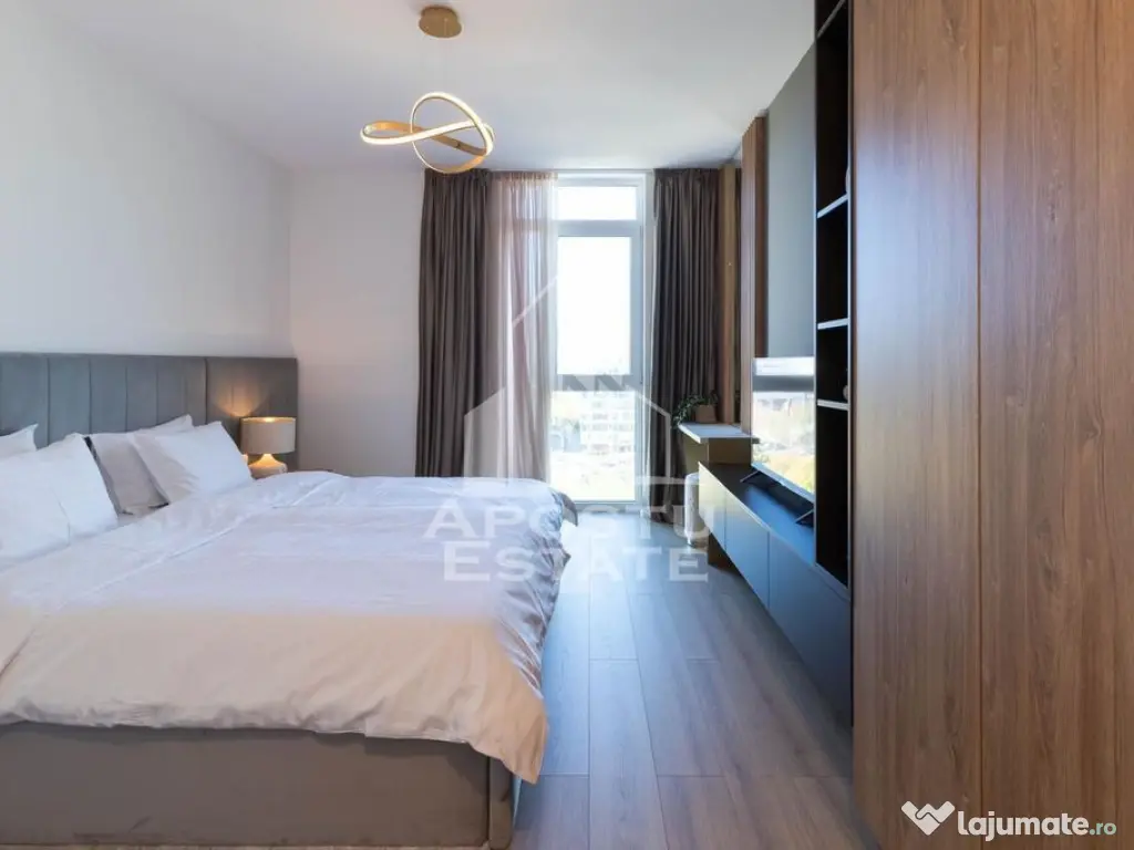 Apartament de lux cu 2 camere, loc de parcare, zona Calea... 