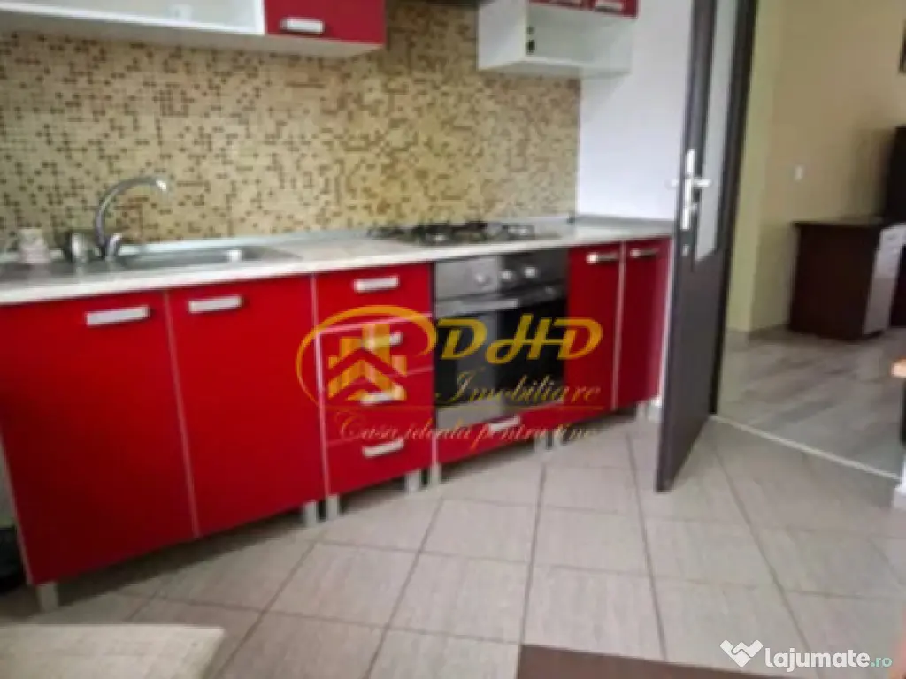 Inchiriez apartament cu 2 camere, semidecomandat in Valea Adanca 