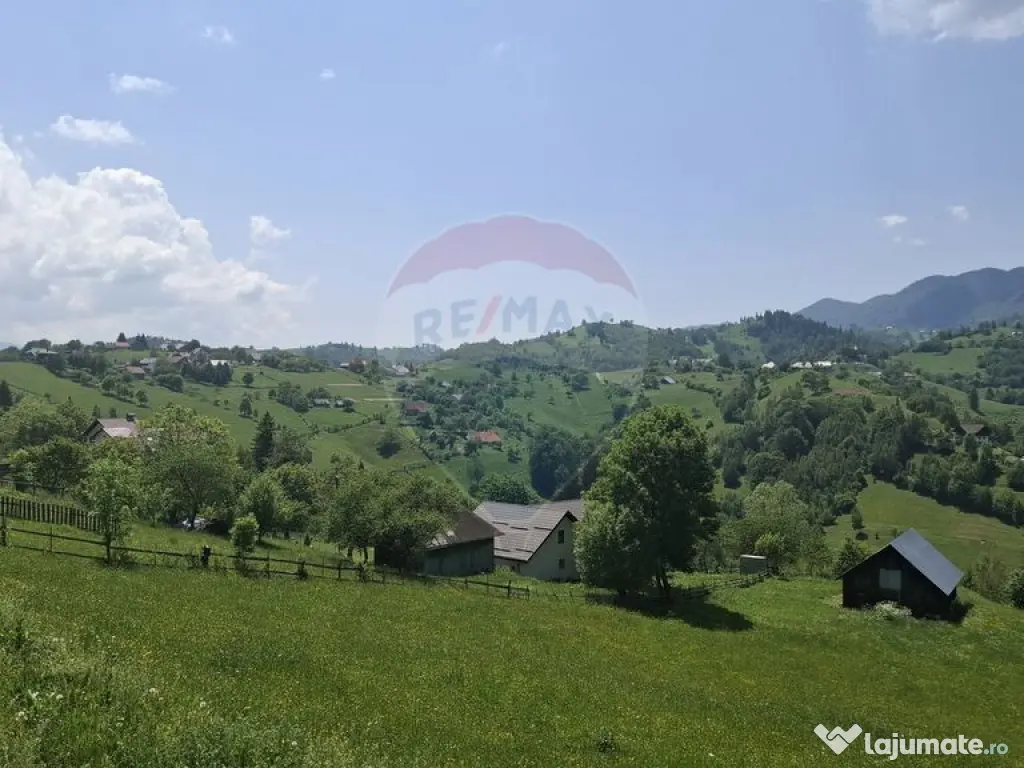 Casă de vacanță in Măgura, la poalele Munților Piatr... 