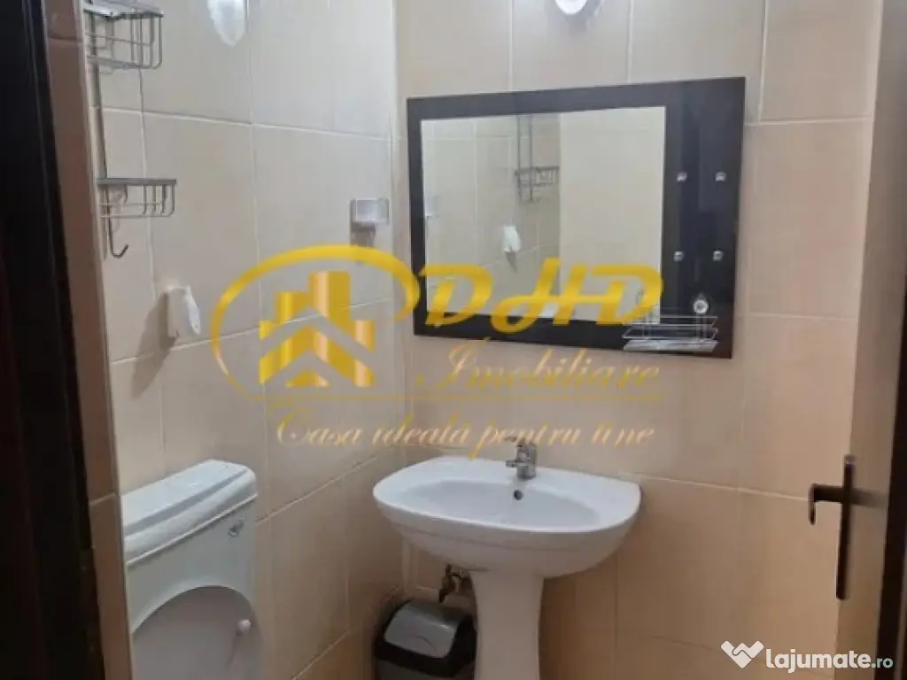 Apartament cu o cameră de închiriat situat în zona Unversătății