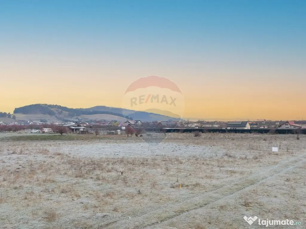 Comision 0 %! Teren 1,952mp Sanpetru, Strada Paraului! 