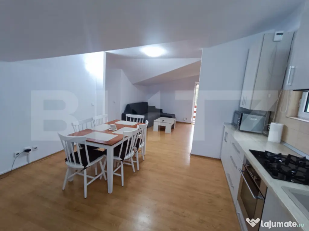 Apartament 3 camere, 100 mp, zona Nicolina