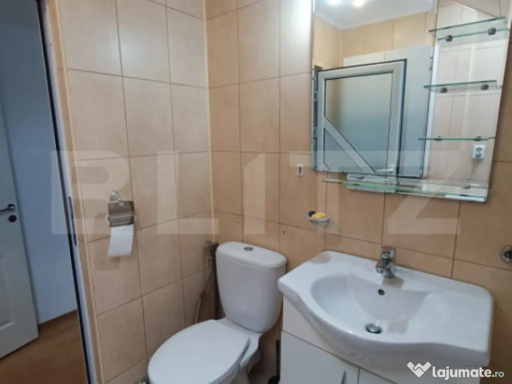 Apartament 3 camere, 100 mp, zona Nicolina