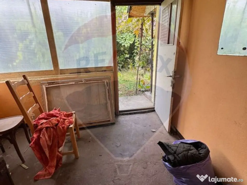 Casă / Vilă cu 3 camere în Răchitosu