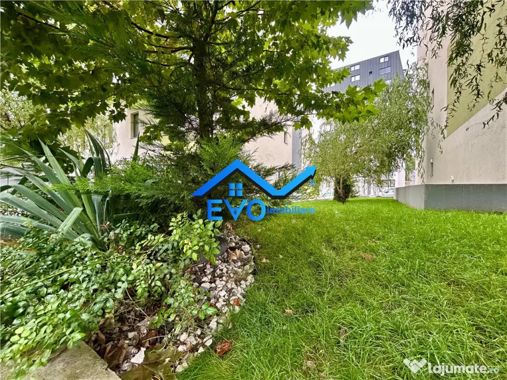 Apartament 3 camere de , 72 mp, Pacurari 