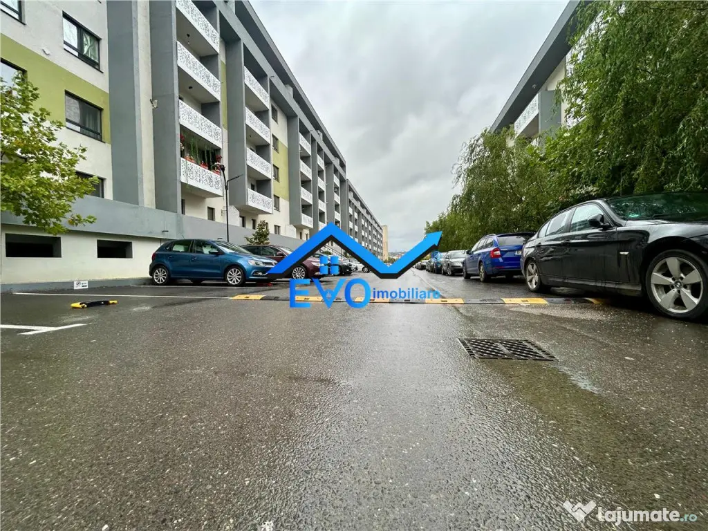 Apartament 3 camere de , 72 mp, Pacurari 