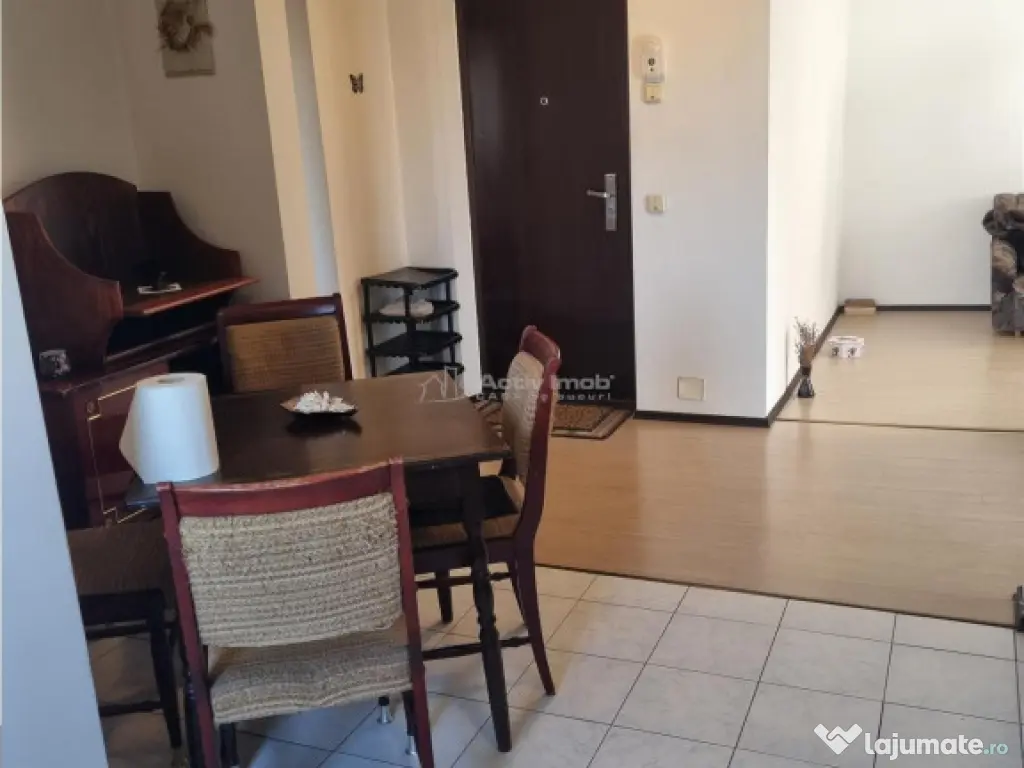 Apartament 3 cam renovat et 3 din 4 zona F-uri 