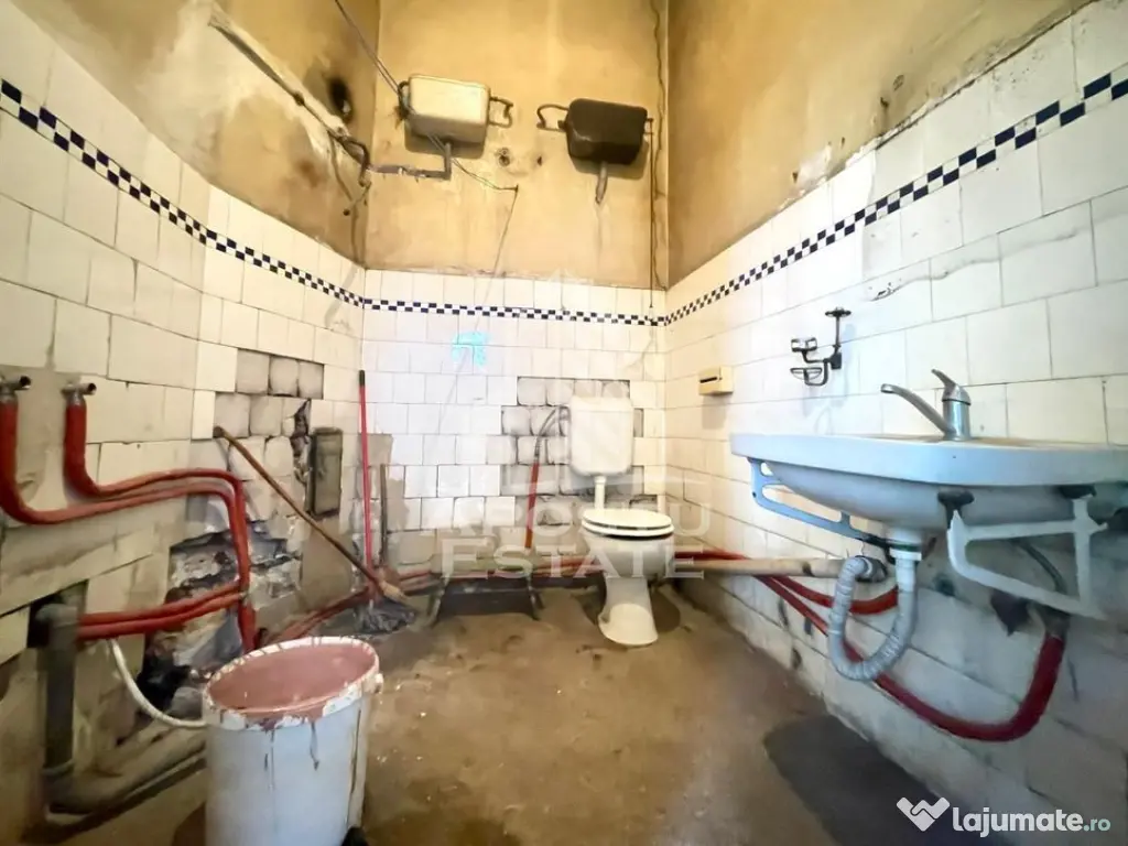 Apartament 3 camere, de renovat - Ultracentral, Teatru