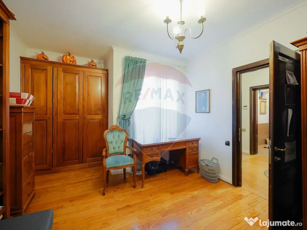 Vilă mediteraneană cu 5 camere, Dealuri Oradea 