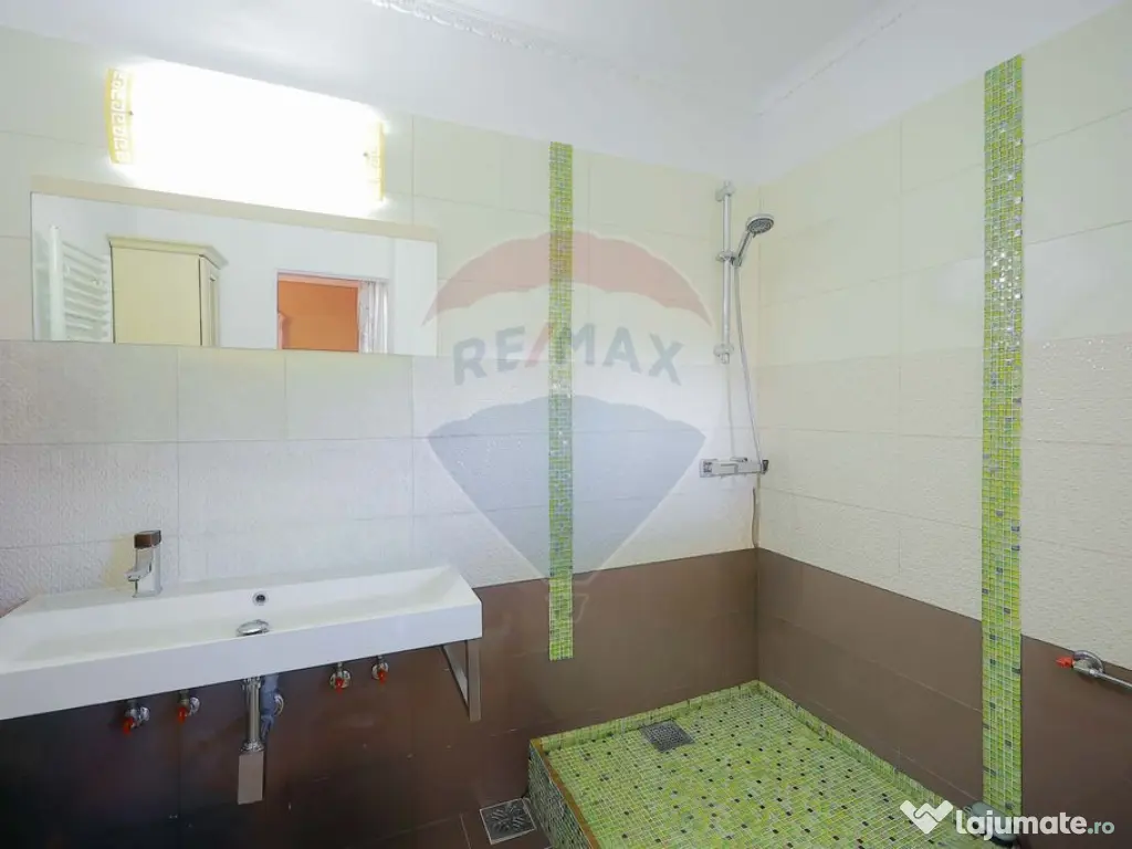 Vilă mediteraneană cu 5 camere, Dealuri Oradea 