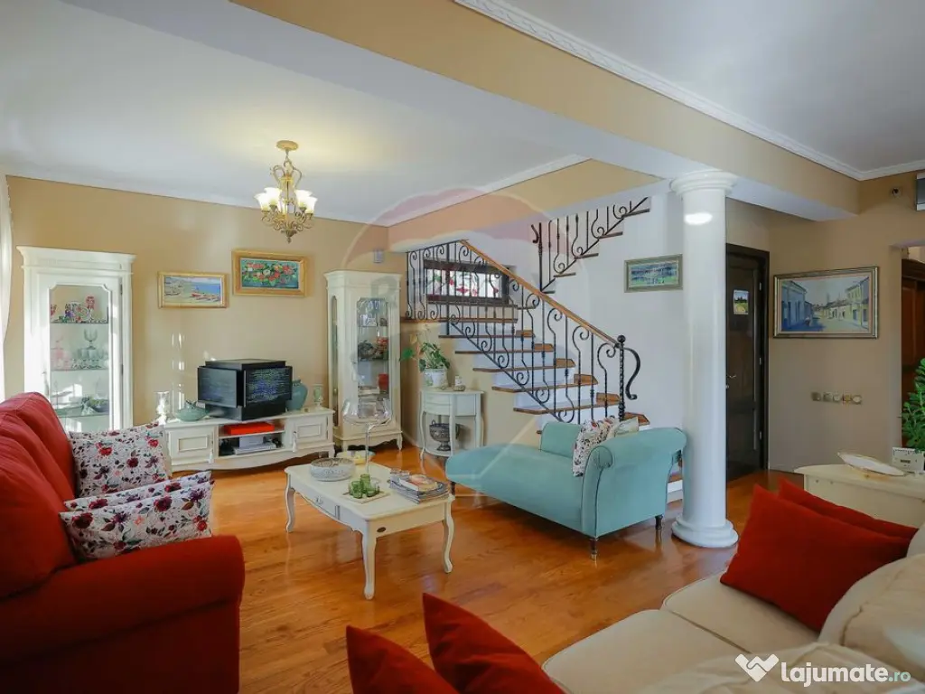 Vilă mediteraneană cu 5 camere, Dealuri Oradea 