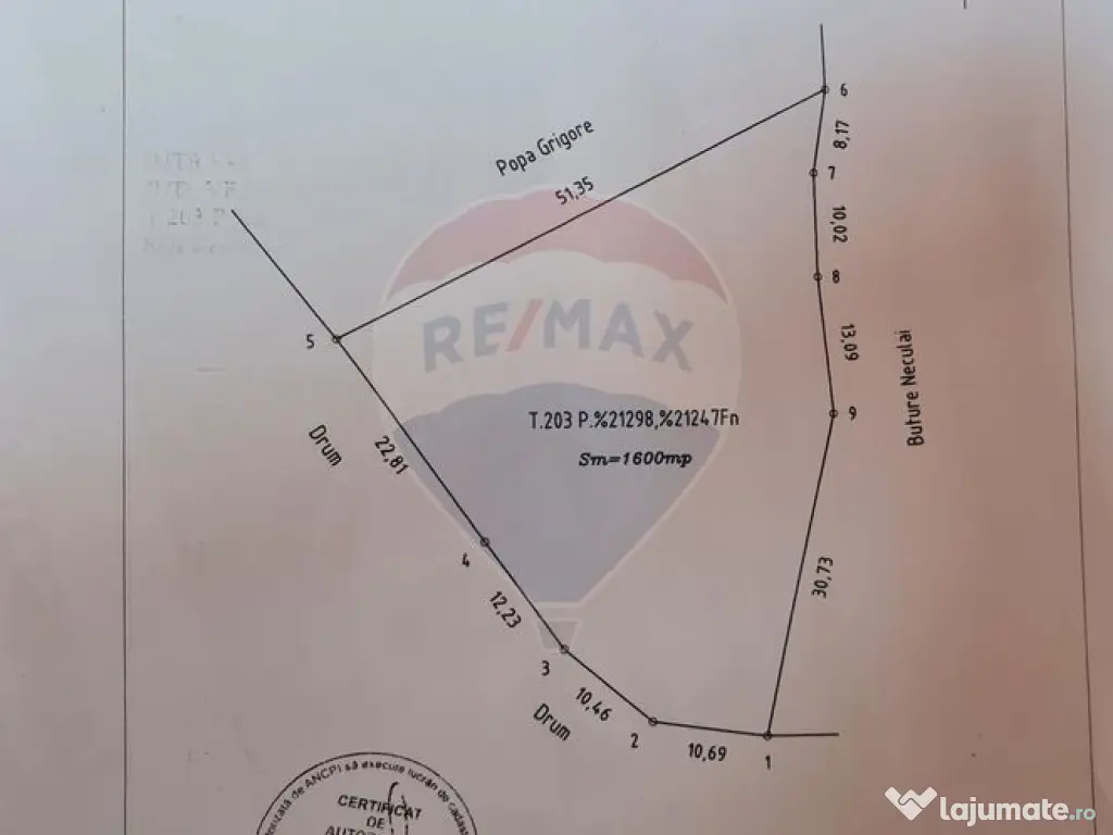 Teren intravilan la Strada Principala in Haulisca