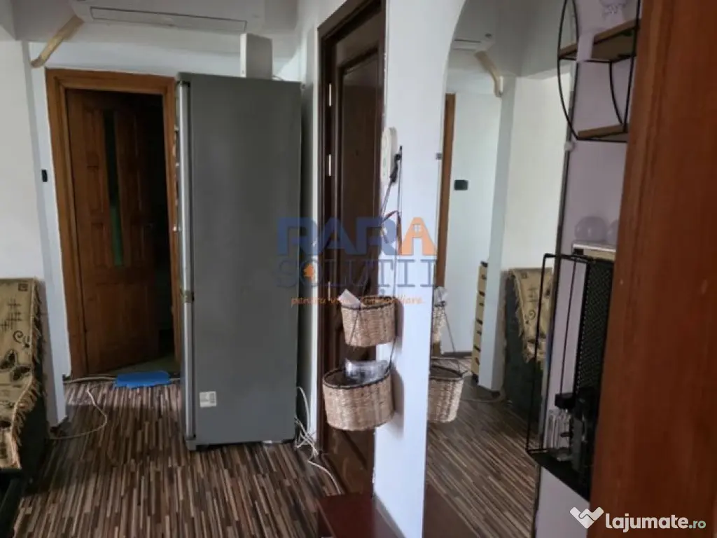 2 camere decomandat, Str. Mihai Eminescu 