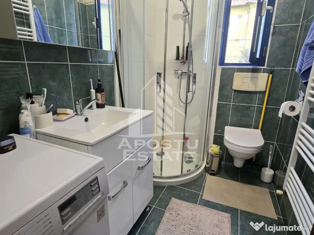 Apartament cu 2 camere, centrala proprie, parter inalt, z...