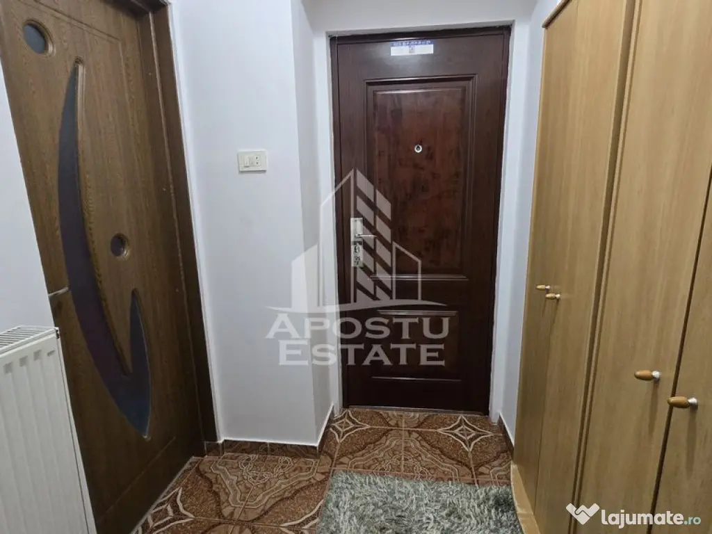 Apartament cu 2 camere, centrala proprie, parter inalt, z...