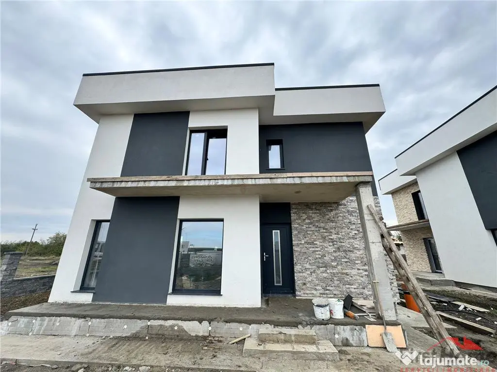 Vila P 1 de in Focsani - Nord 4 dormitoare, 3 bai , 160.000