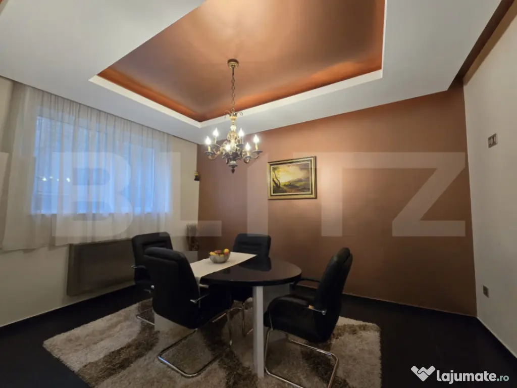 Vile cu piscina exclusivista de vanzare in zona Grand Hote