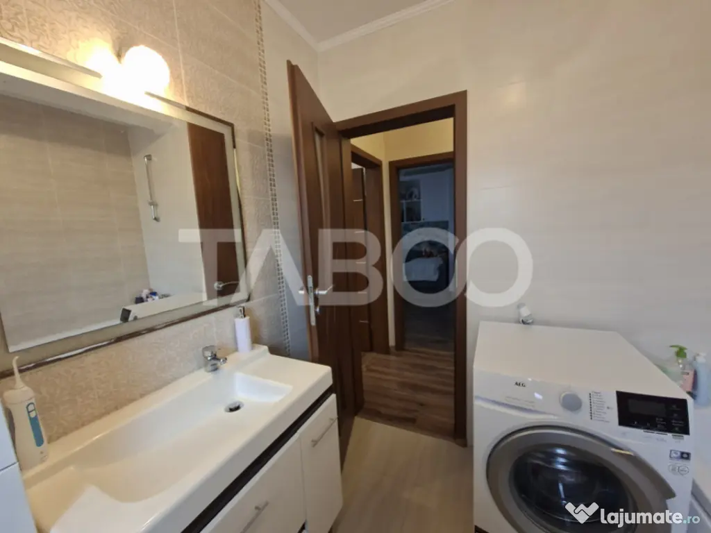 Apartament 3 camere de vanzare balcon terasa pivnita Arhitec