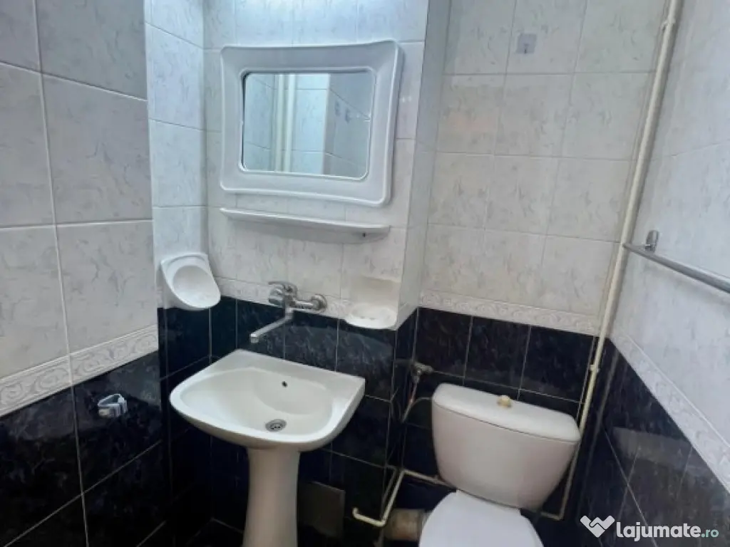 CC/909 De închiriat apartament cu 3 camere în Tg Mureș - 7 Noiembrie 