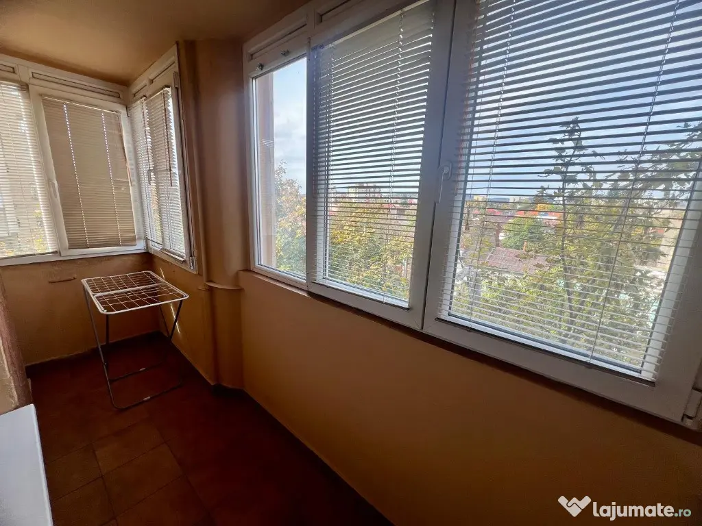 CC/909 De închiriat apartament cu 3 camere în Tg Mureș - 7 Noiembrie 