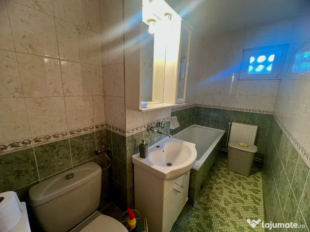 CC/909 De închiriat apartament cu 3 camere în Tg Mureș - 7 Noiembrie 