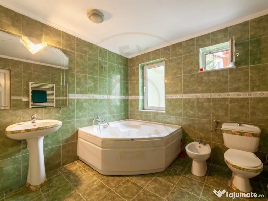 Casă de închiriat - Valea Mare - Ștefănești 