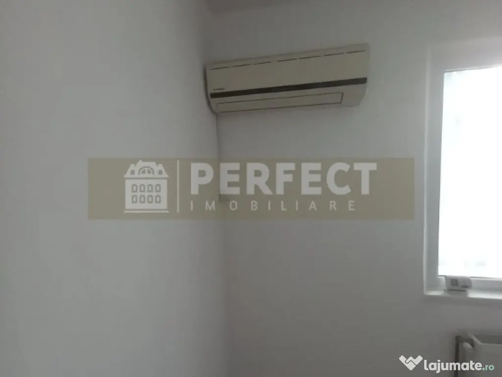 Ap.3 camere DECOMANDAT,Vest, etajul 4, Pret 72000 euro 