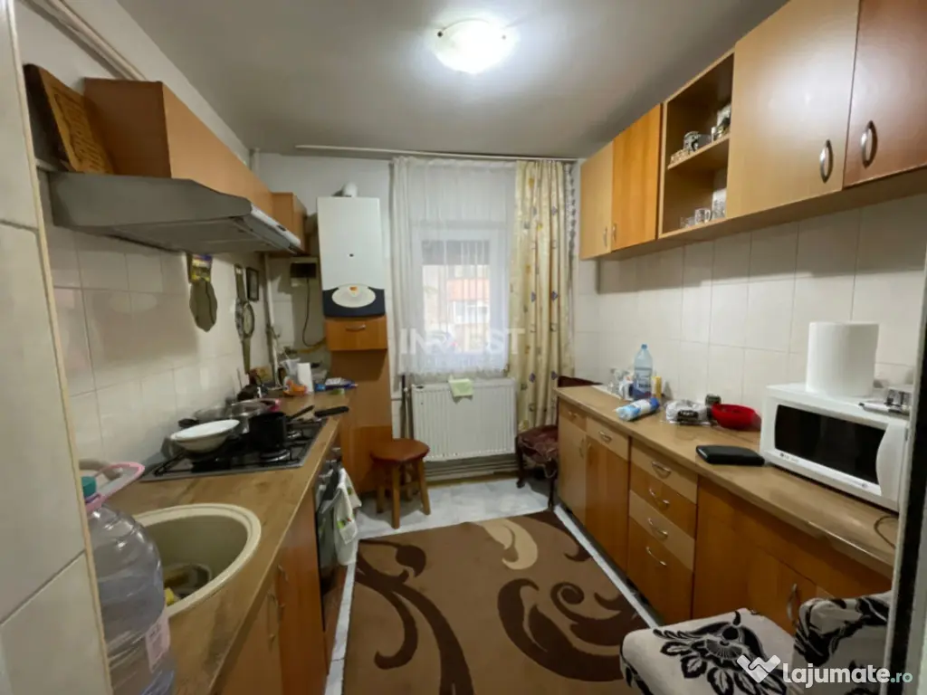 Podu de Fier- apartament cu 3 camere