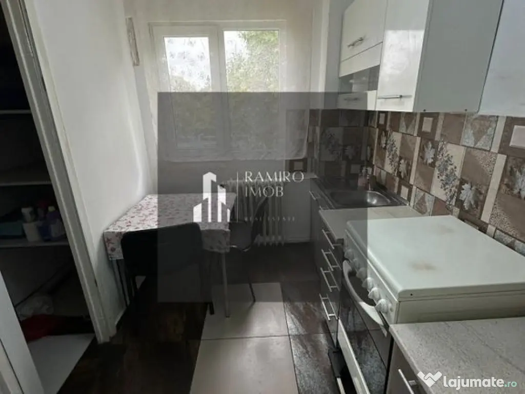 APARTAMENT 3 CAMERE OBREGIA, 68 MP, MOBILAT-UTILAT