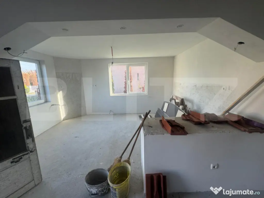 Casa cu 4 dormitoare de vanzare , 180mp, teren 1000 mp, Dece