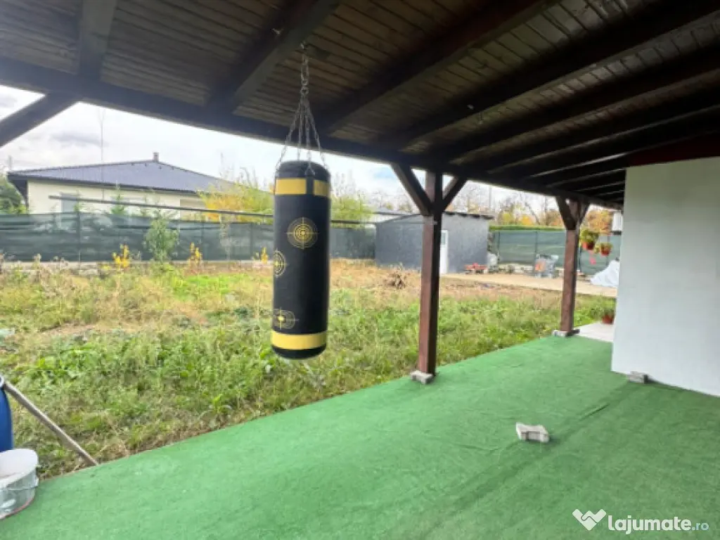 Casa modernă parter, 125 mp utili | 3 dormitoare | Eficien? 