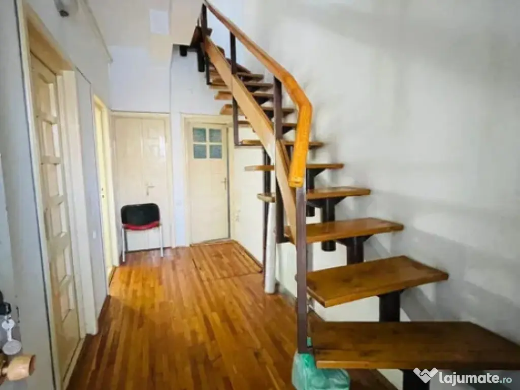 Casă spațioasă în centrul Brașovului 