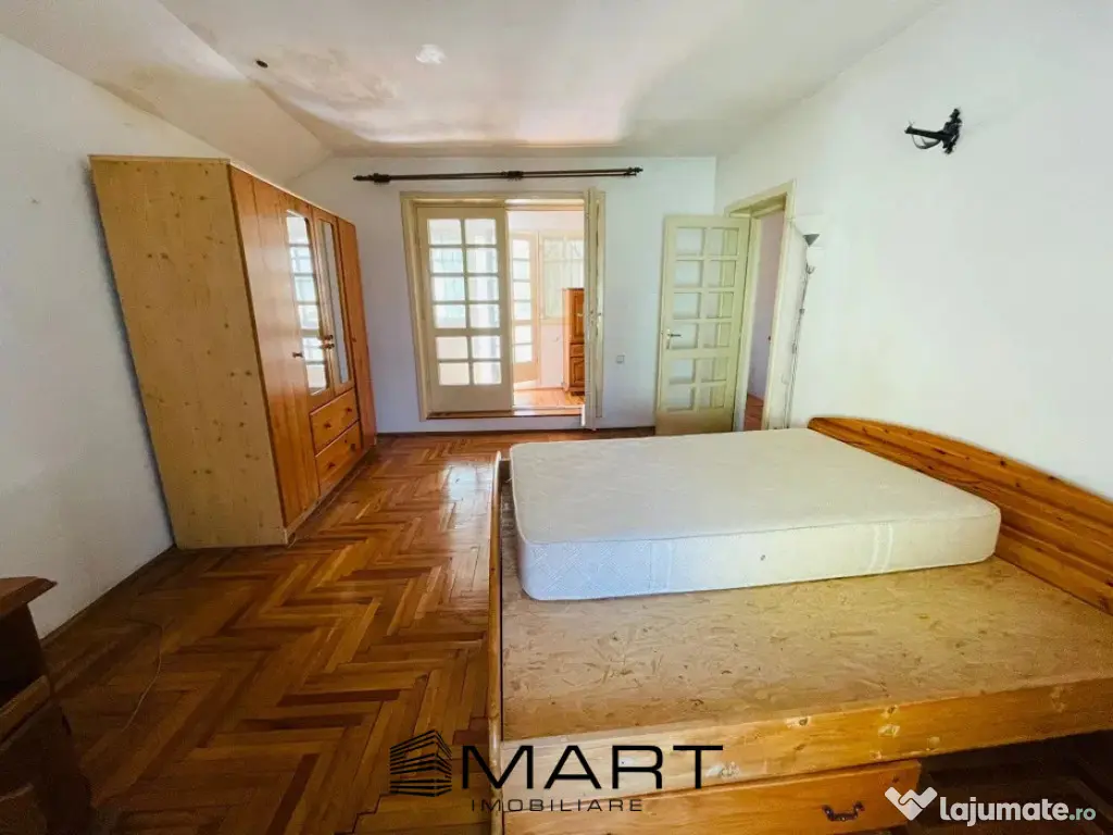 Casă spațioasă în centrul Brașovului 