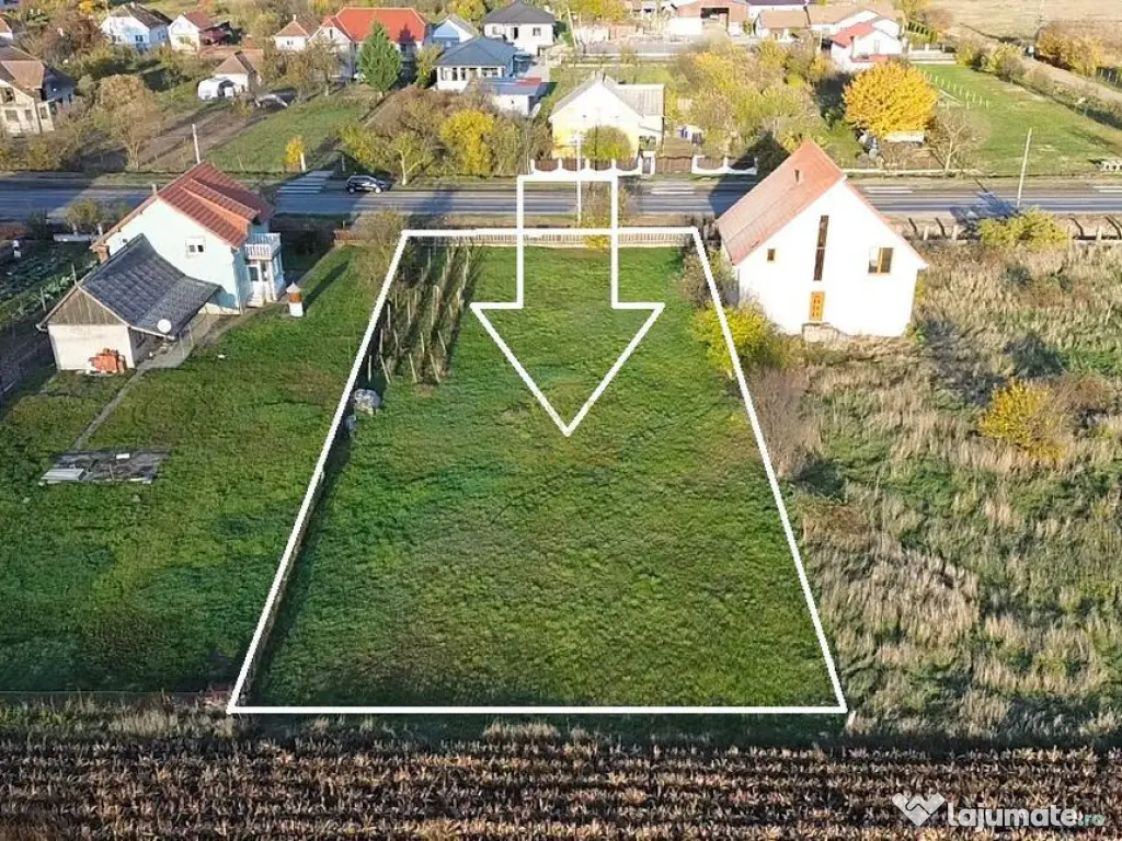 Teren Intravilan la Strada Principala 7km de Satu Mare 