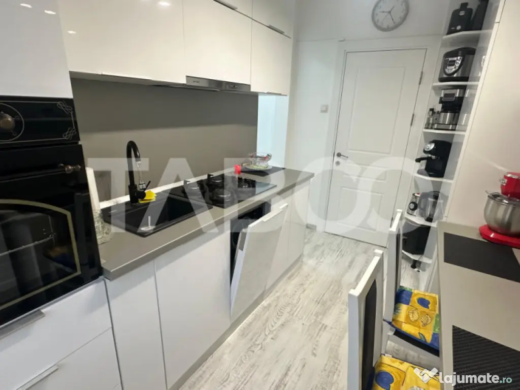 Apartament 2 camere cu balcon de inchiriat zona Rahovei Sibi