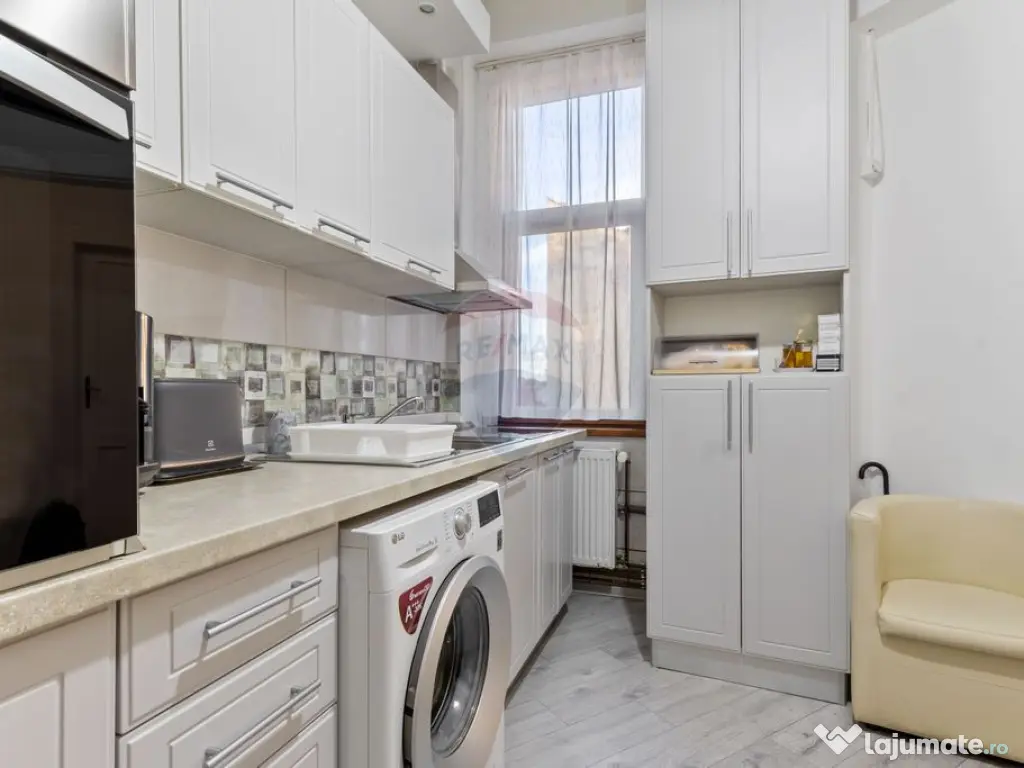Apartament cu 2 camere la comun de vânzare Ultracentral