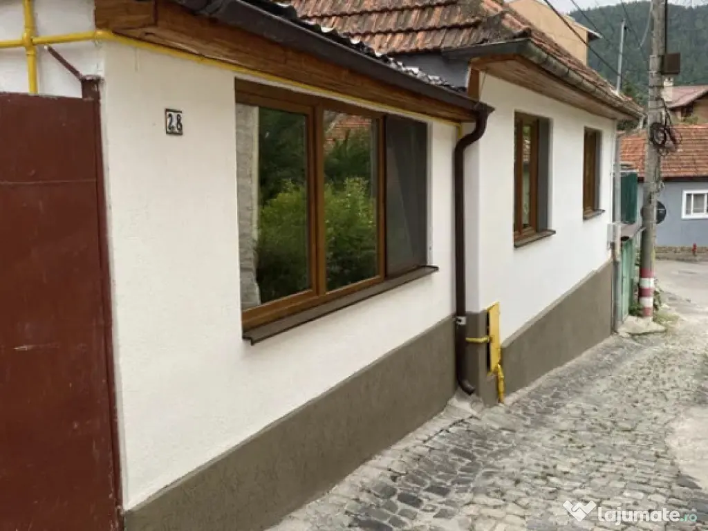 Casă istorică în Șchei, la 5 minute de Piața Sfatului ? 