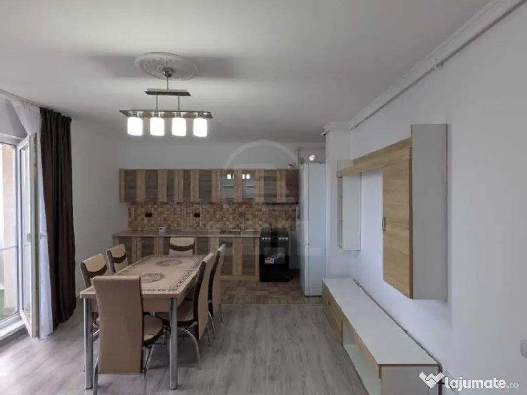 Apartament cu 3 camere, zona Terra