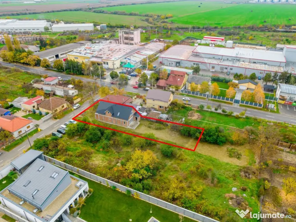 Casă la roșu cu teren generos, 500 mp, situată pe stra... 