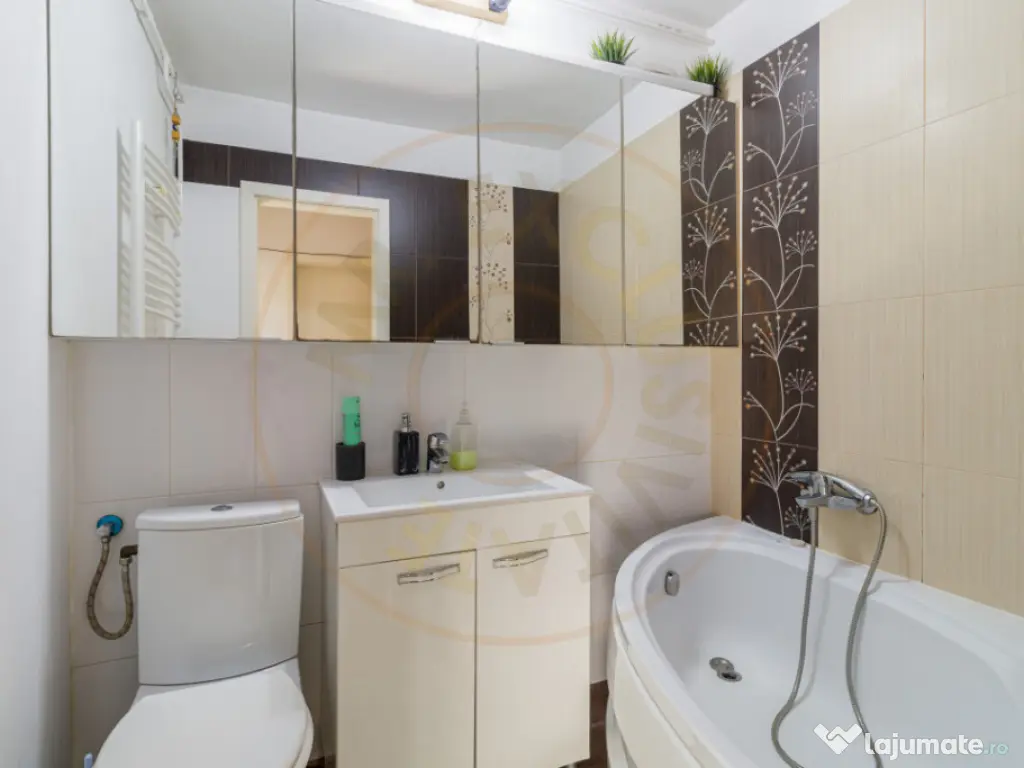Apartament decomandat si luminos | Metrou 1 Decembrie 