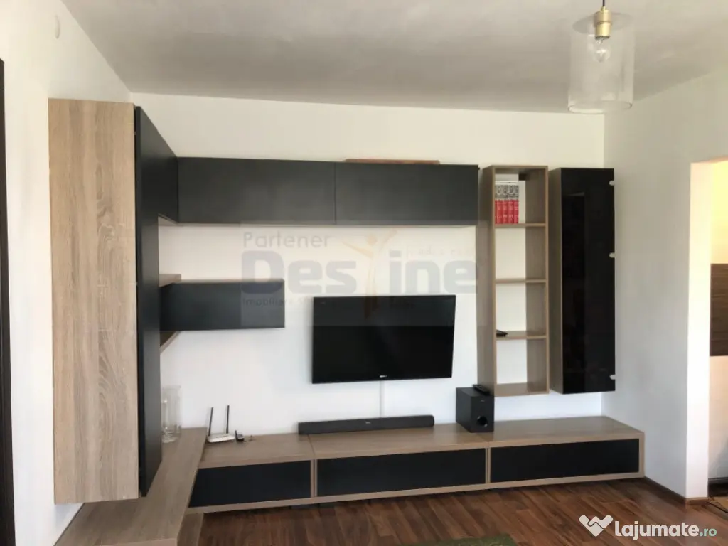 Apartament 2 camere, Semidecomandat, 55 mp, Etaj 3, Podu Ros
