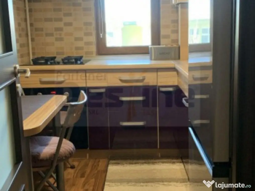 Apartament 2 camere, Semidecomandat, 55 mp, Etaj 3, Podu Ros