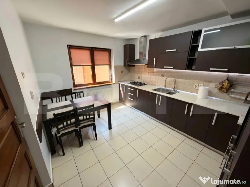 2 CASE 275 mp PLOIESTI ,renovate 2022