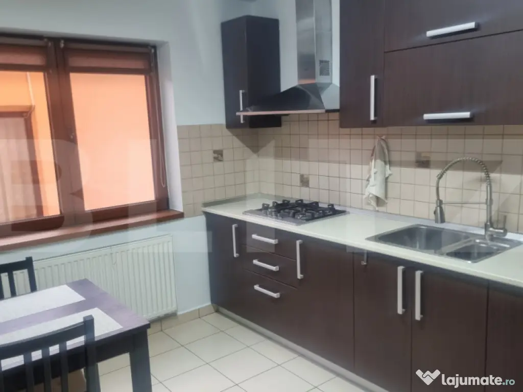2 CASE 275 mp PLOIESTI ,renovate 2022