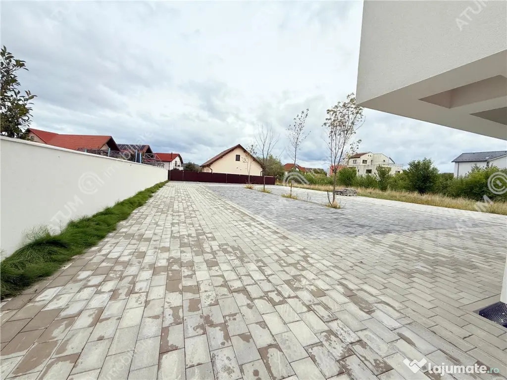 Spatiu comercial de in Sibiu zona Shopping City