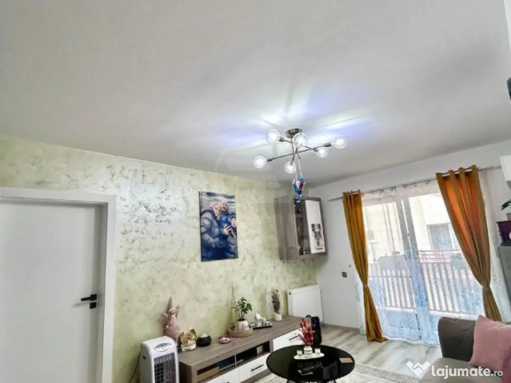 Apartament de vânzare – 3 camere, decomandat, Florești, zona Cetății! 