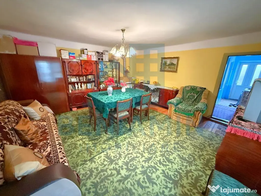 Casa in Romanesti-Teren 380mp-Deschidere 14m-Zona linisti...