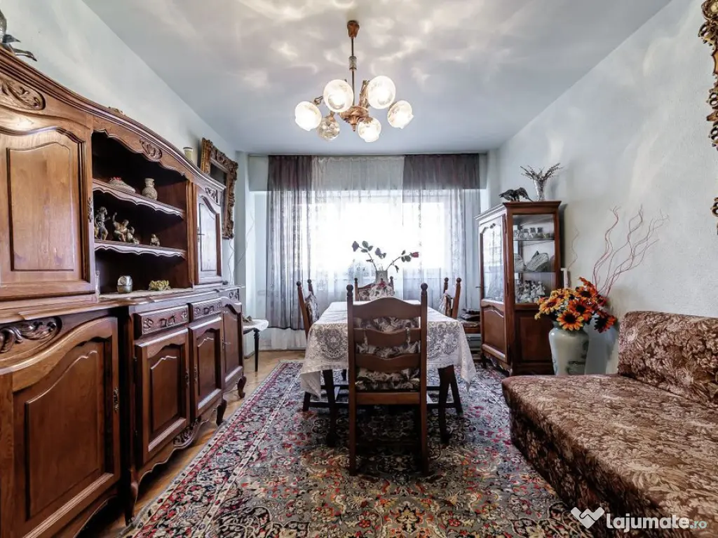 Apartament 4 camere - 126 mp - Calea Aurel Vlaicu Arad 